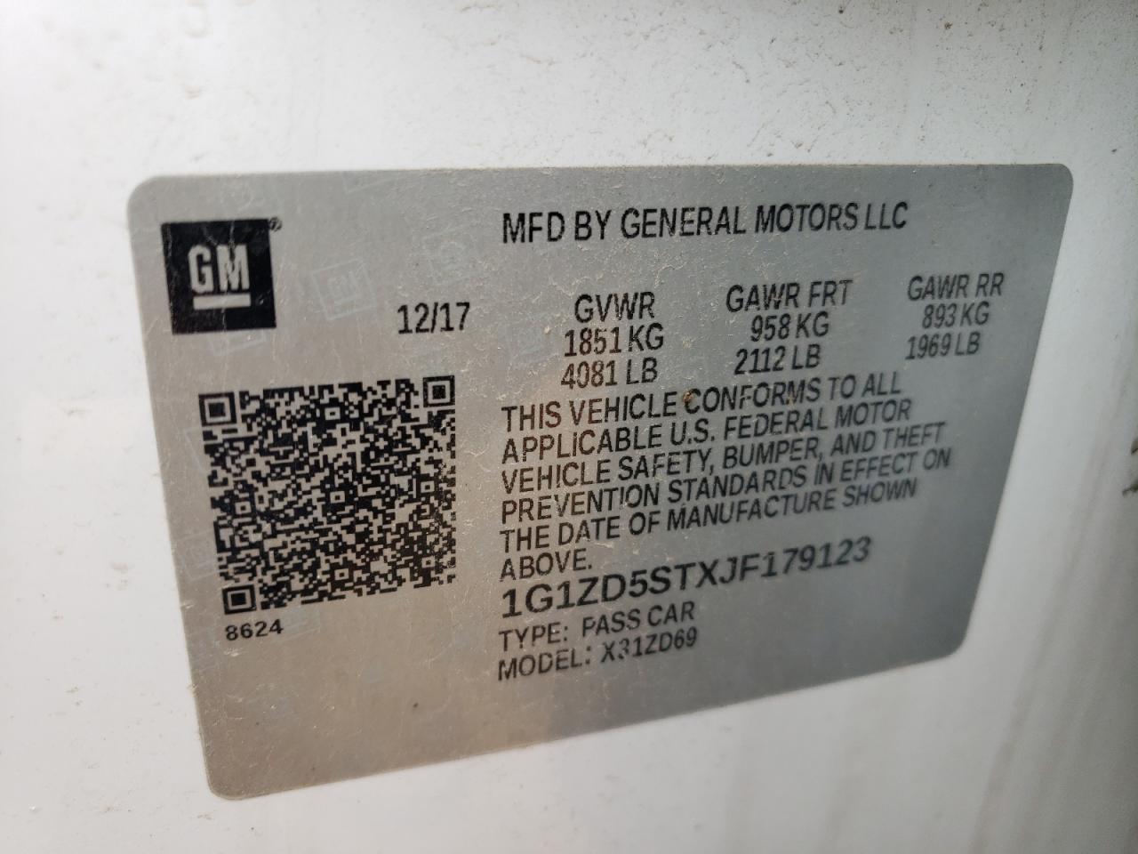 1G1ZD5STXJF179123 2018 Chevrolet Malibu Lt