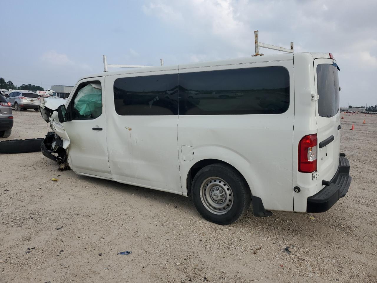 5BZBF0AAXJN853492 2018 Nissan Nv 3500 S