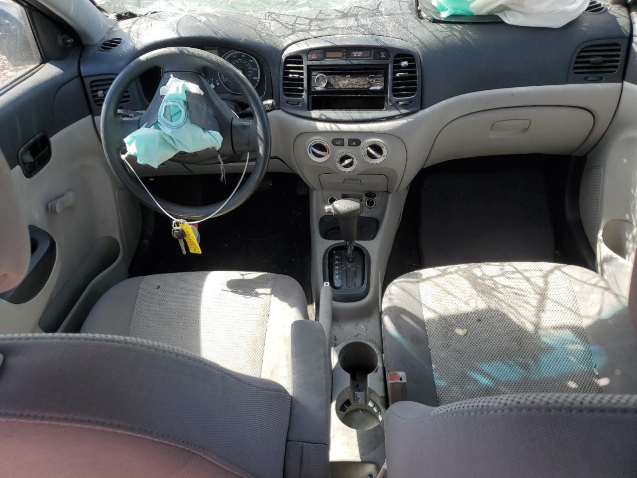 KMHCN46C19U333705 2009 Hyundai Accent Gls