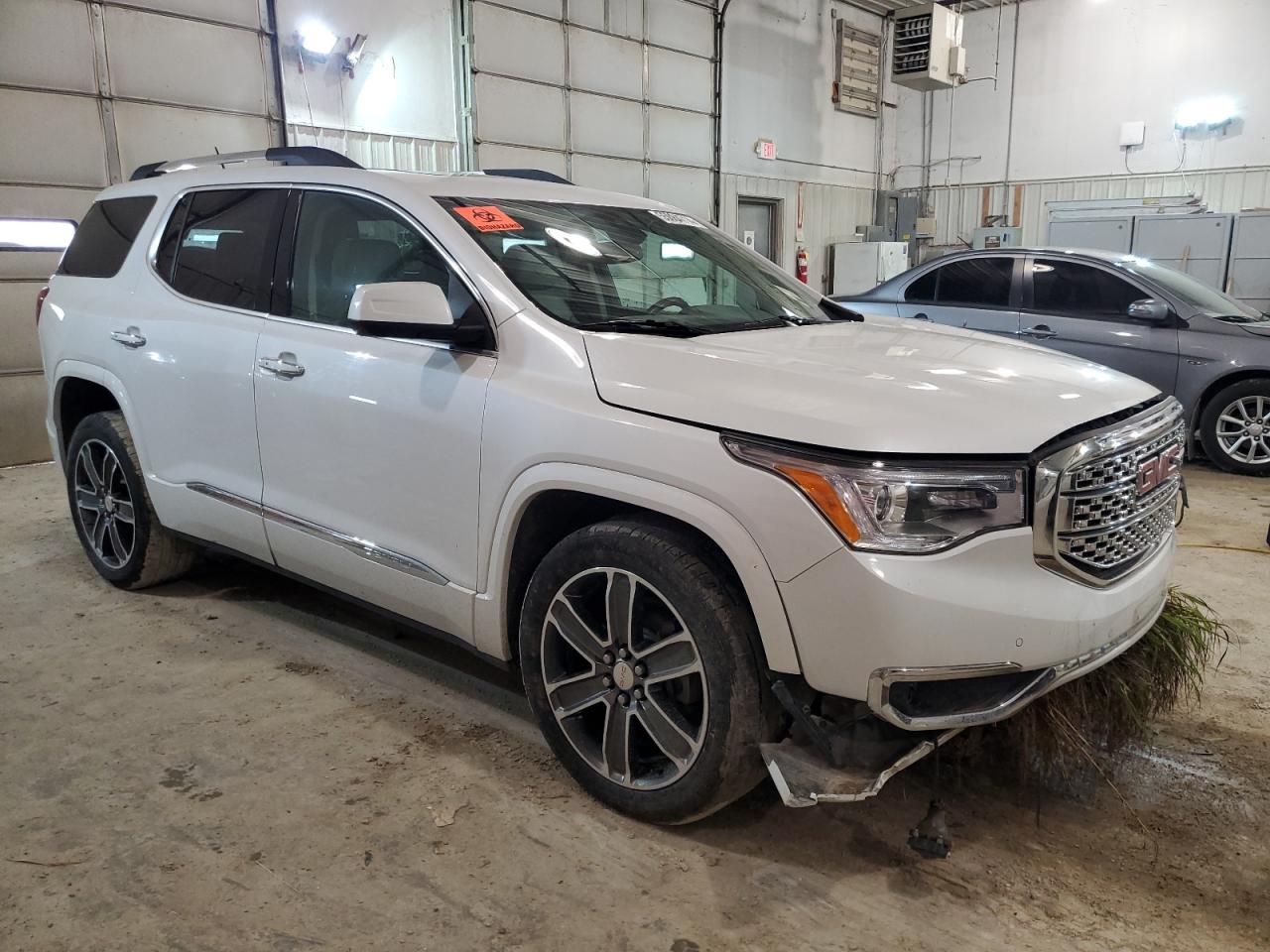 1GKKNXLS4JZ222011 2018 GMC Acadia Denali