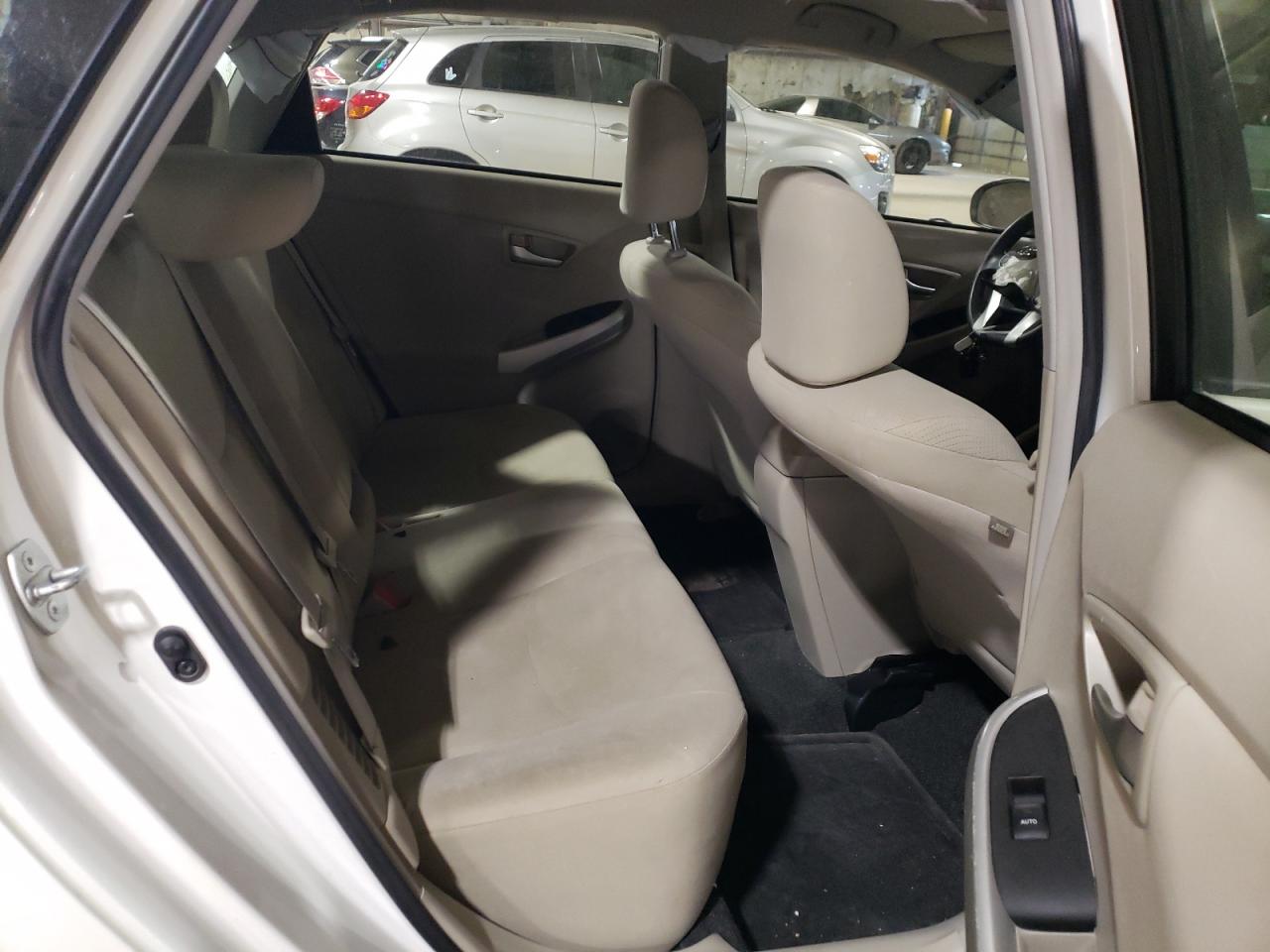 JTDKN3DU2D1724488 2013 Toyota Prius