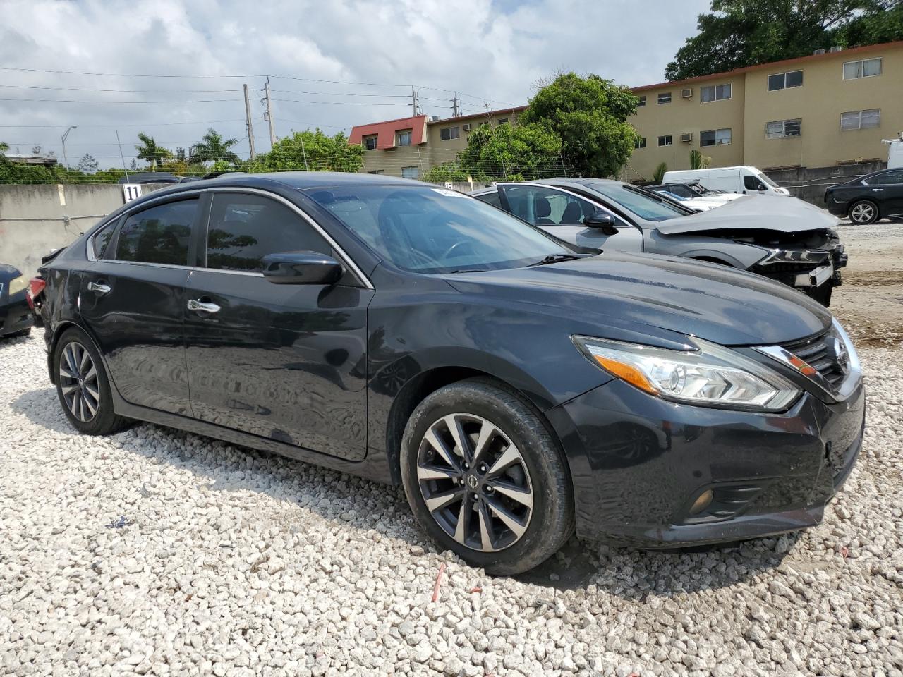 1N4AL3AP0HC181223 2017 Nissan Altima 2.5