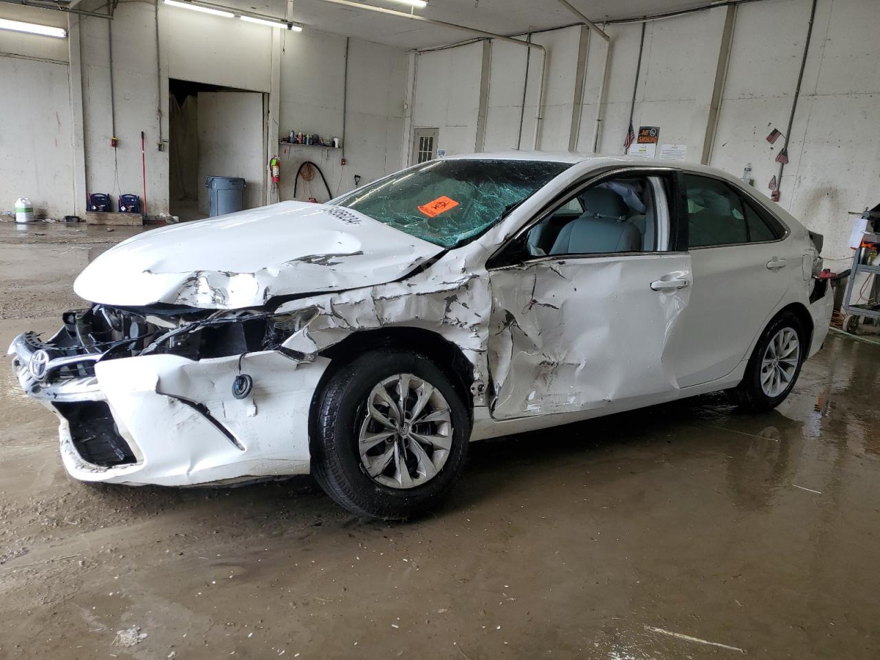 4T4BF1FK9FR456829 2015 Toyota Camry Le