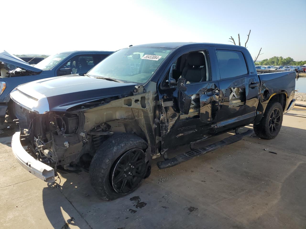 5TFDW5F13KX784617 2019 Toyota Tundra Crewmax Sr5