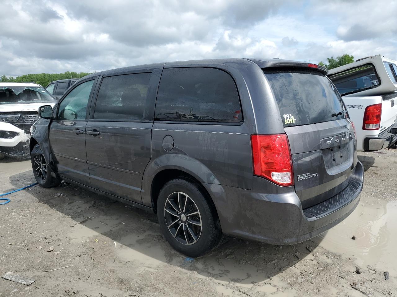 2C4RDGBGXHR856664 2017 Dodge Grand Caravan Se