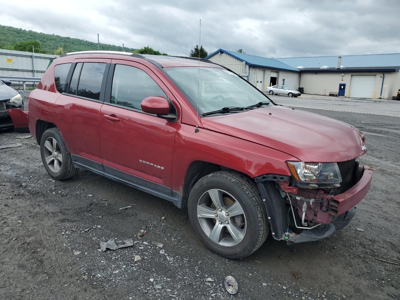 1C4NJDEB2GD814125 2016 Jeep Compass Latitude