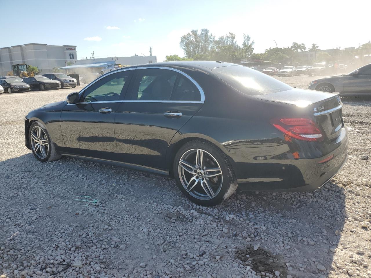 WDDZF4JB1JA345830 2018 Mercedes-Benz E 300