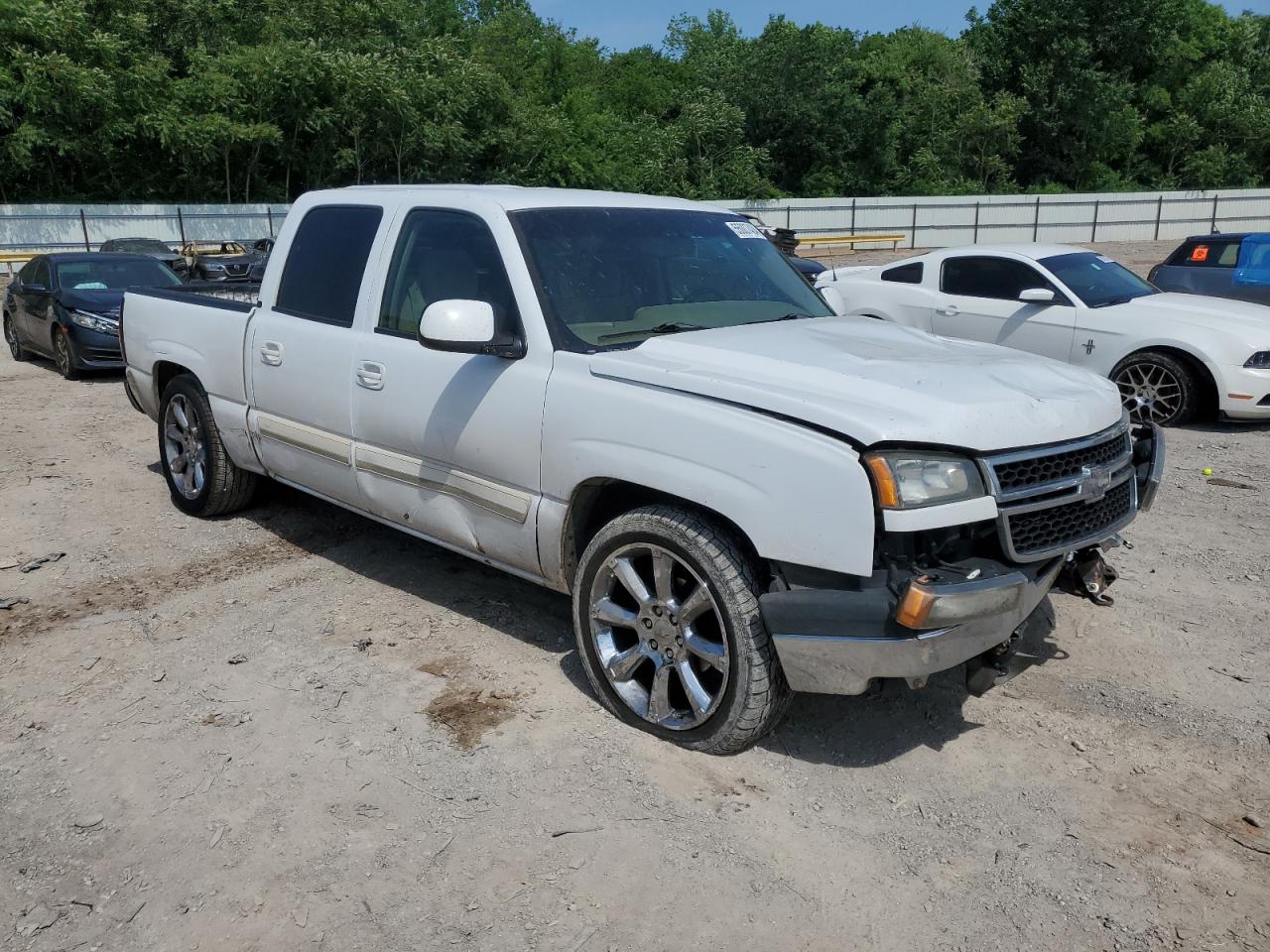 2GCEC13V171114324 2007 Chevrolet Silverado C1500 Classic Crew Cab