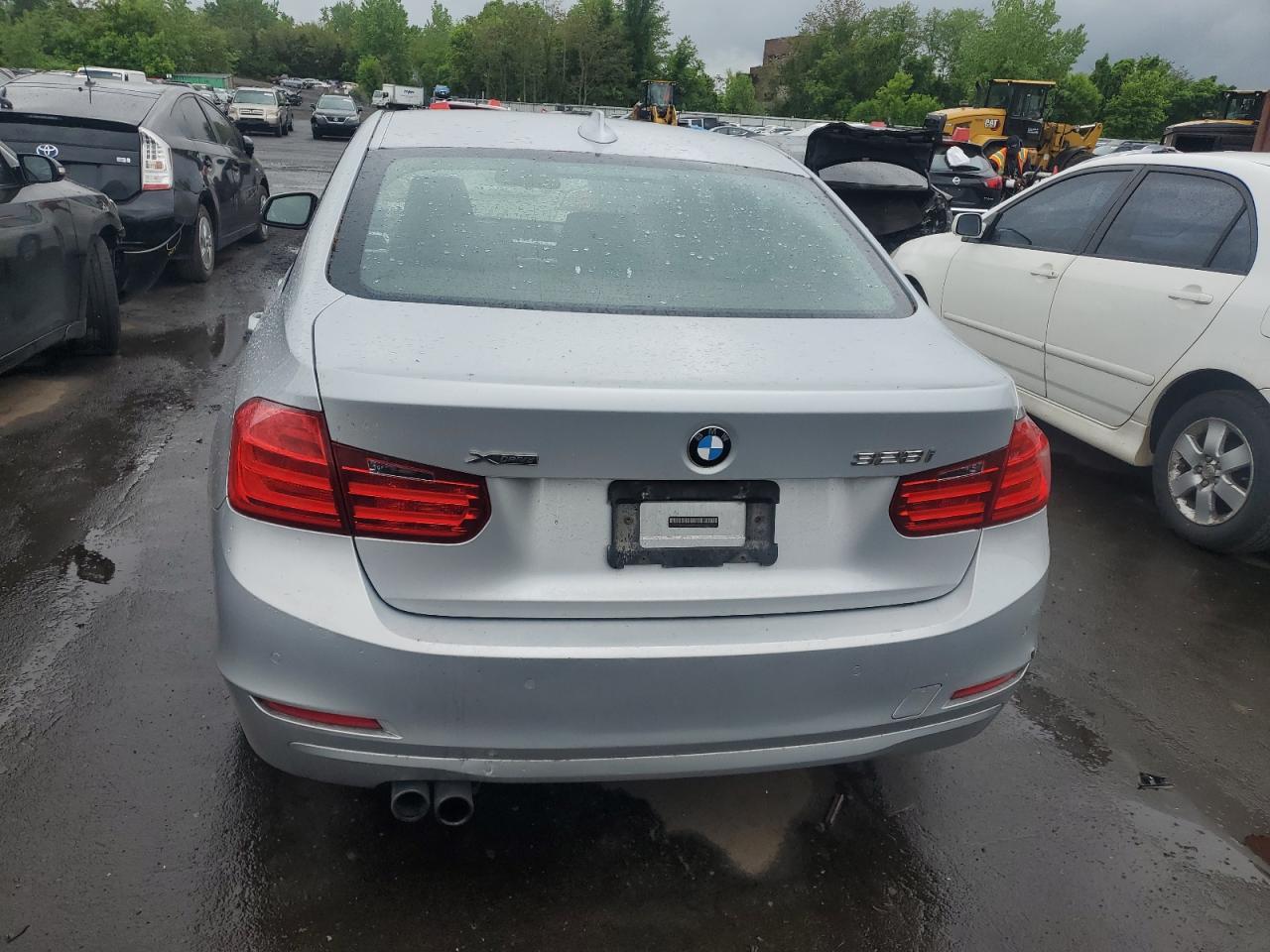 WBA3B5G52DNS05704 2013 BMW 328 Xi Sulev