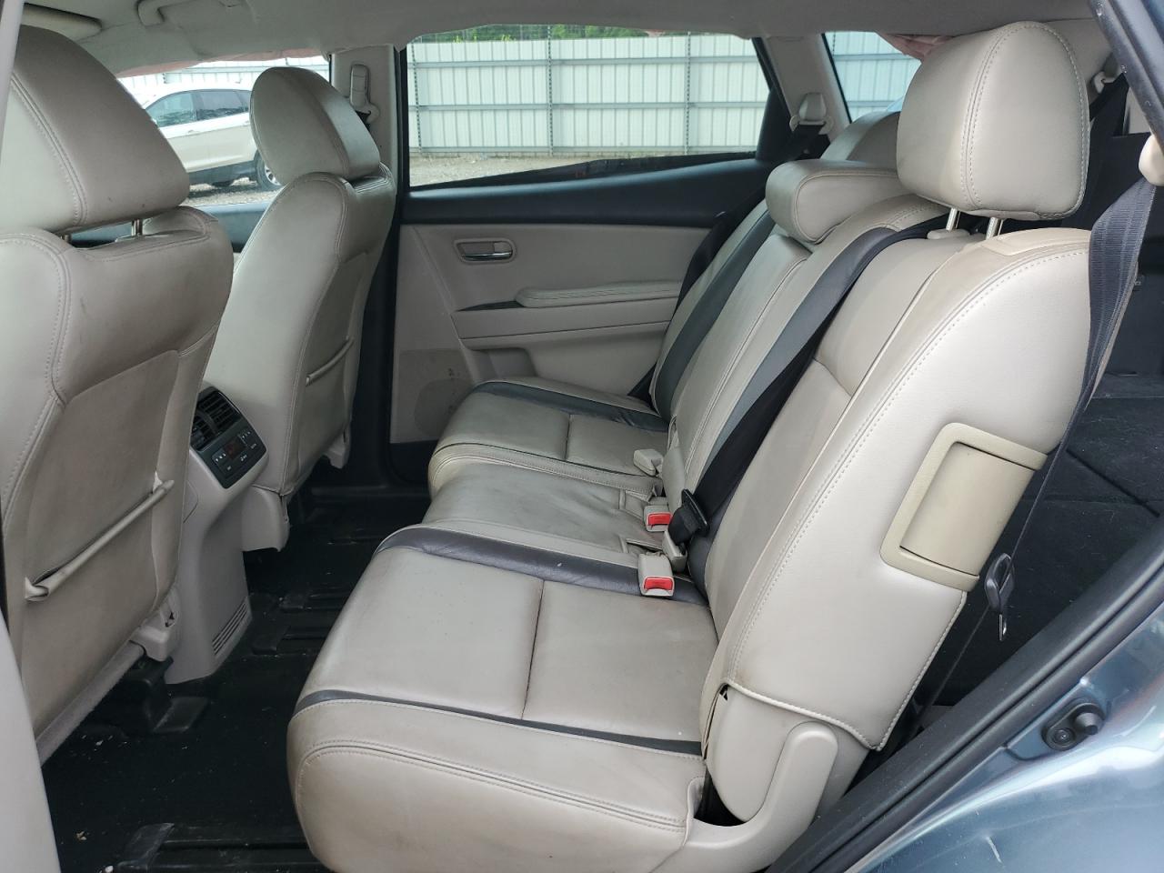 JM3TB2CA4B0330371 2011 Mazda Cx-9