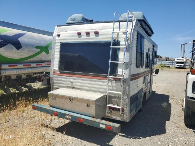 1983 Toyota Pickup / Cab Chassis 1/2 Ton Dlx VIN: JT5RN44D5D1136293 Lot: 55869204