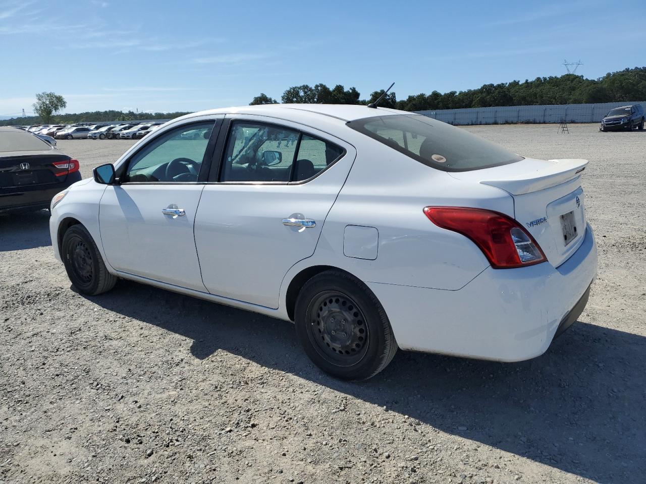 2018 Nissan Versa S vin: 3N1CN7AP3JL806893