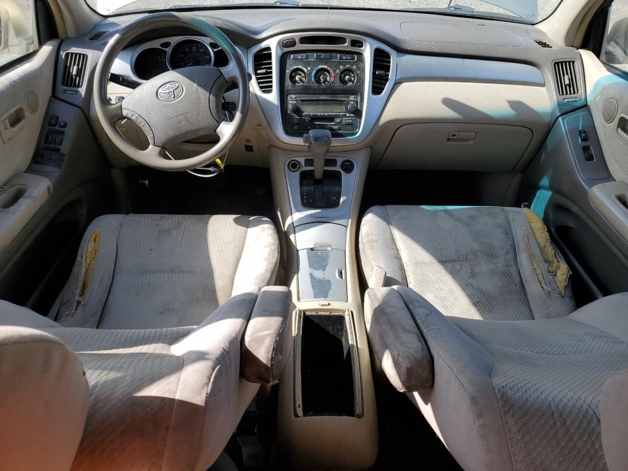 JTEDP21AX40026767 2004 Toyota Highlander Base