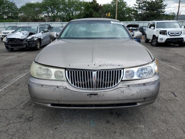 2001 Lincoln Town Car Executive VIN: 1LNHM81W11Y729406 Lot: 56208394