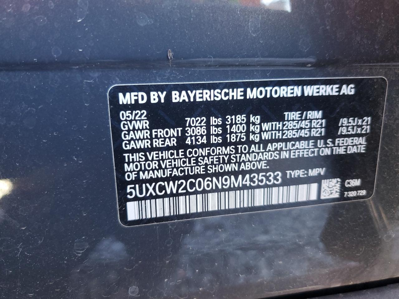 5UXCW2C06N9M43533 2022 BMW X7 xDrive40I