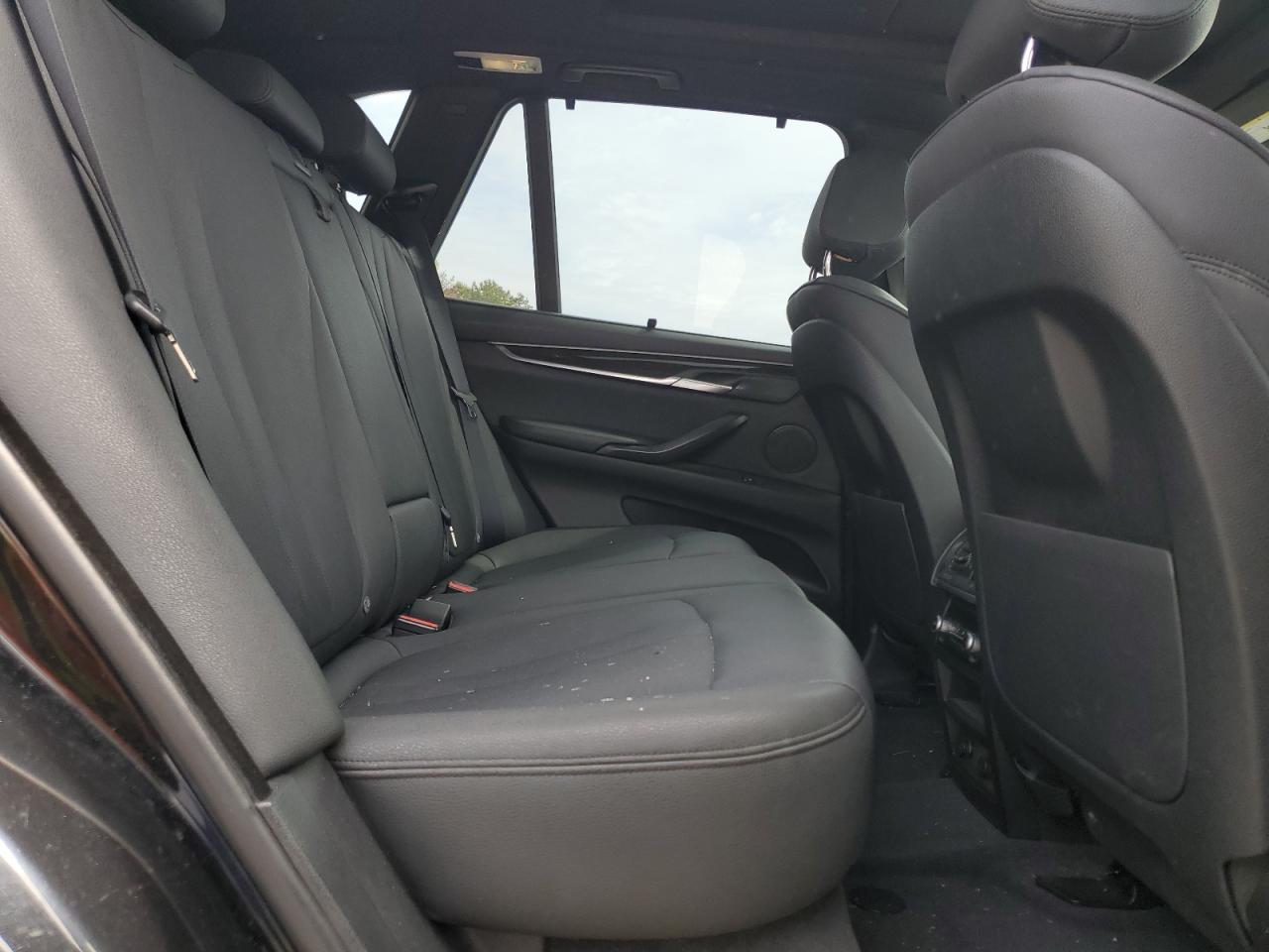 5UXKT0C58J0W02376 2018 BMW X5 Xdr40E