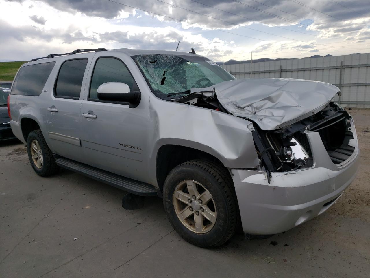 1GKS2KE70DR216098 2013 GMC Yukon Xl K1500 Slt