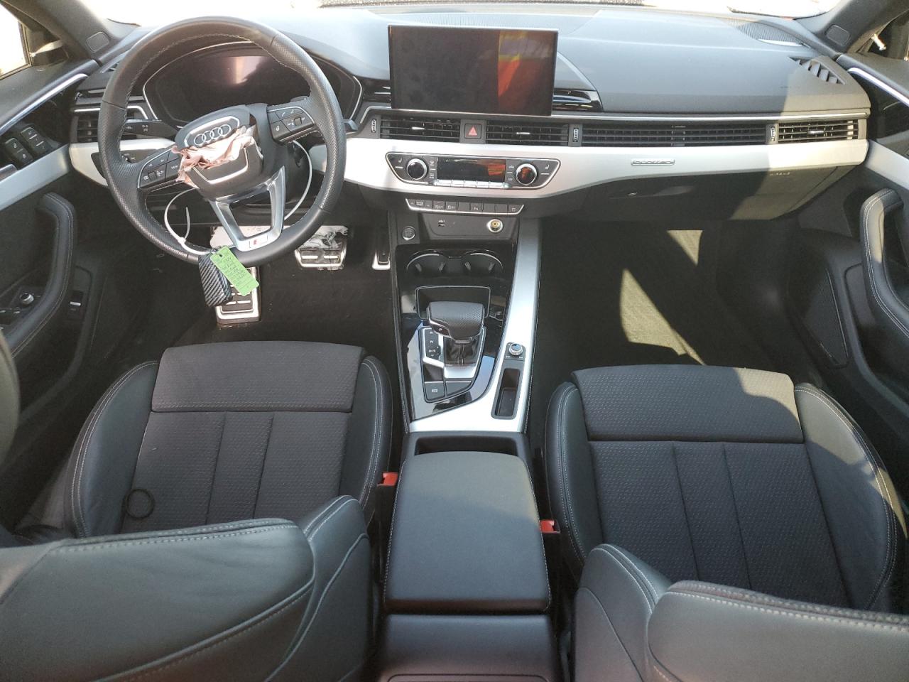 WAUEAAF43NN012640 2022 Audi A4 Premium Plus 45