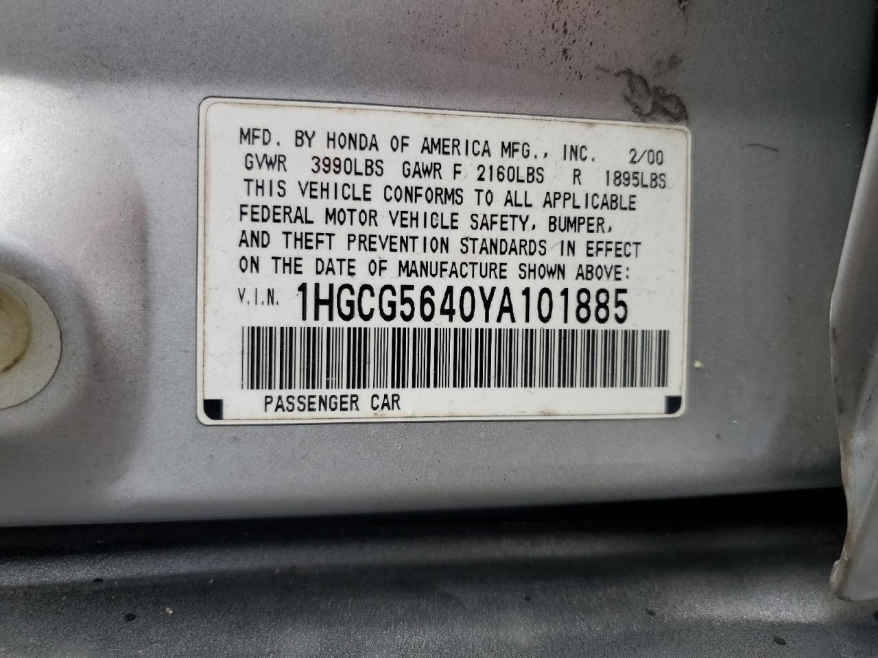 1HGCG5640YA101885 2000 Honda Accord Lx