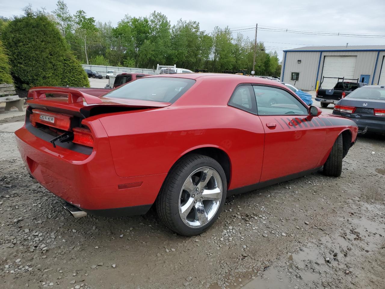 2C3CDYBT8DH647887 2013 Dodge Challenger R/T