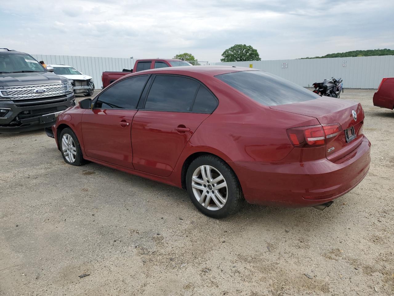 2018 Volkswagen Jetta S vin: 3VW2B7AJXJM234810