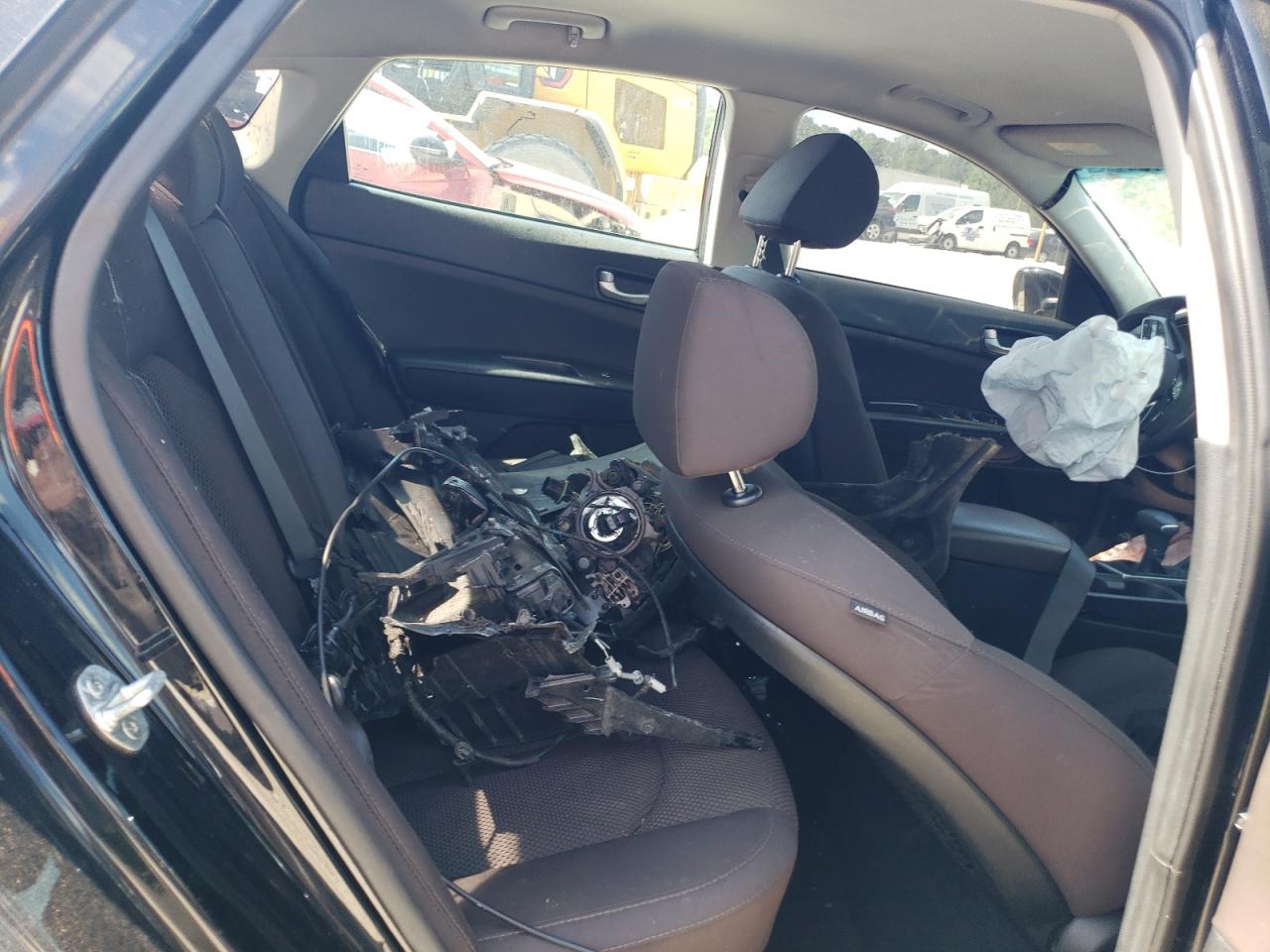 5XXGT4L32KG326340 2019 Kia Optima Lx