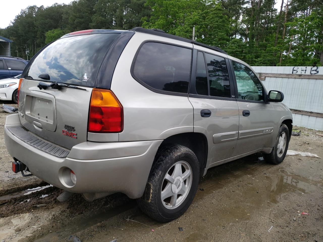 1GKDT13S622504639 2002 GMC Envoy