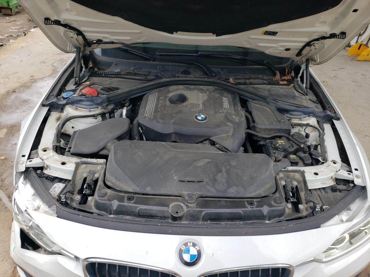 WBA8B9G3XHNU57220 2017 BMW 330 I