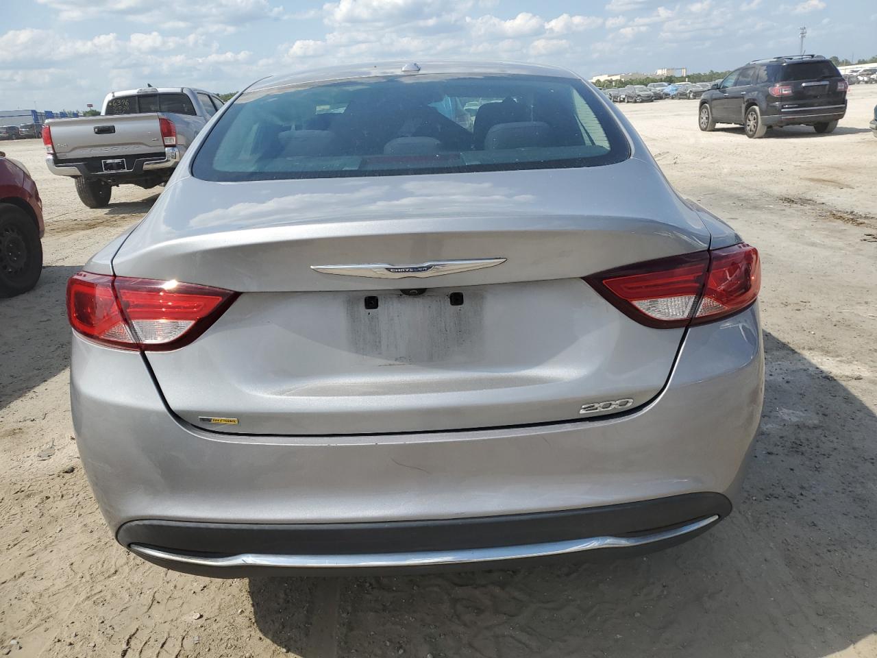 1C3CCCAB5FN629310 2015 Chrysler 200 Limited