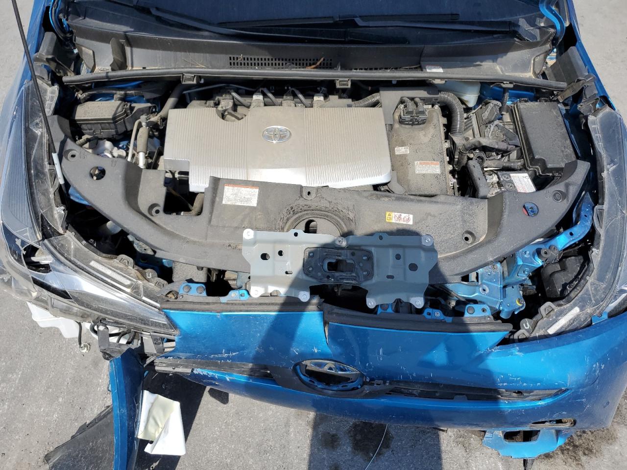 JTDKARFUXL3126437 2020 Toyota Prius L