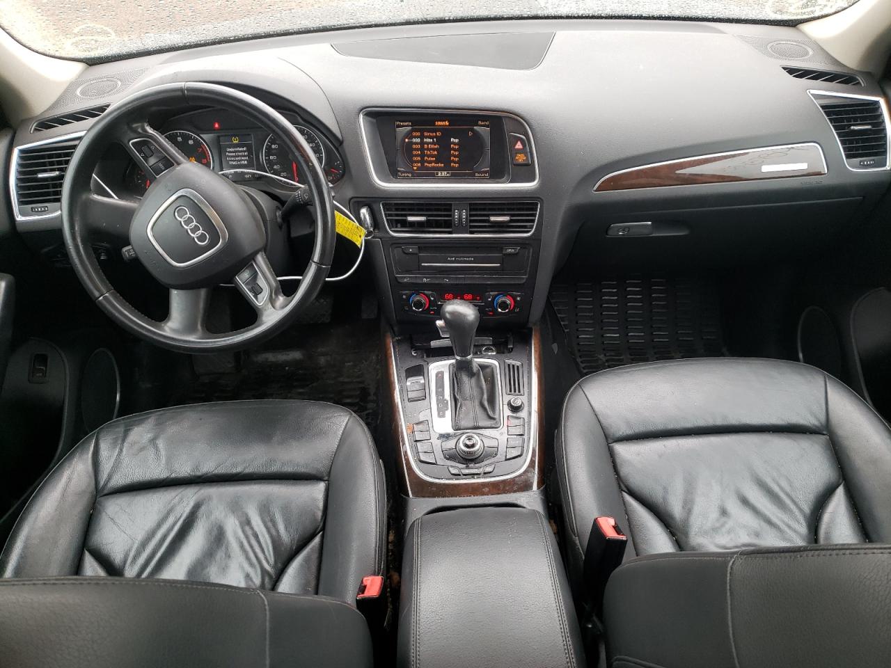 WA1DKAFP2BA017055 2011 Audi Q5 Premium Plus