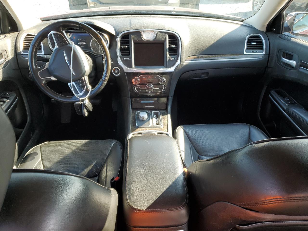 2C3CCAEG4KH555567 2019 Chrysler 300 Limited