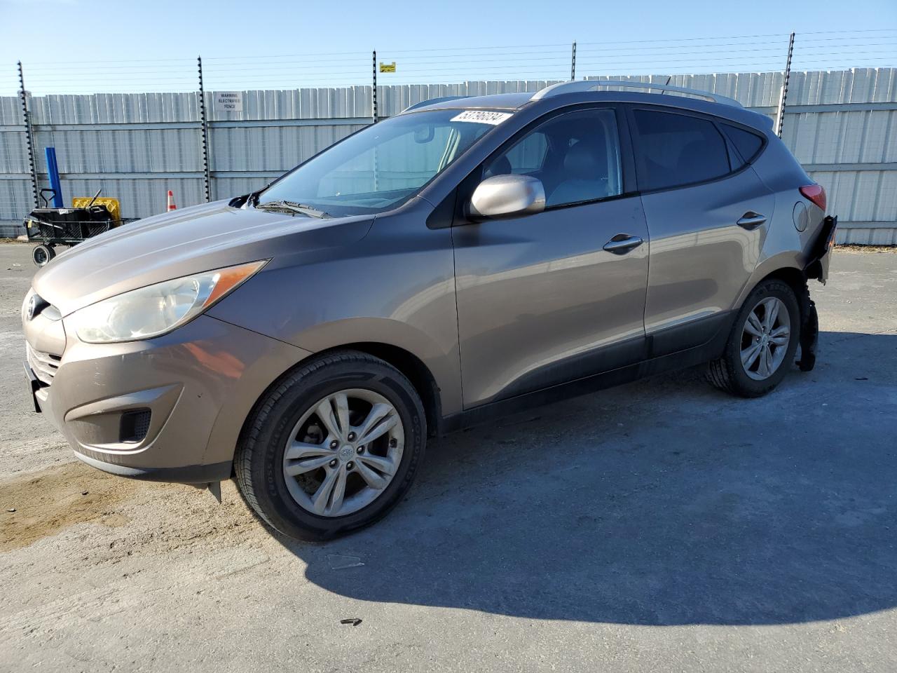 KM8JU3AC1AU077792 2010 Hyundai Tucson Gls