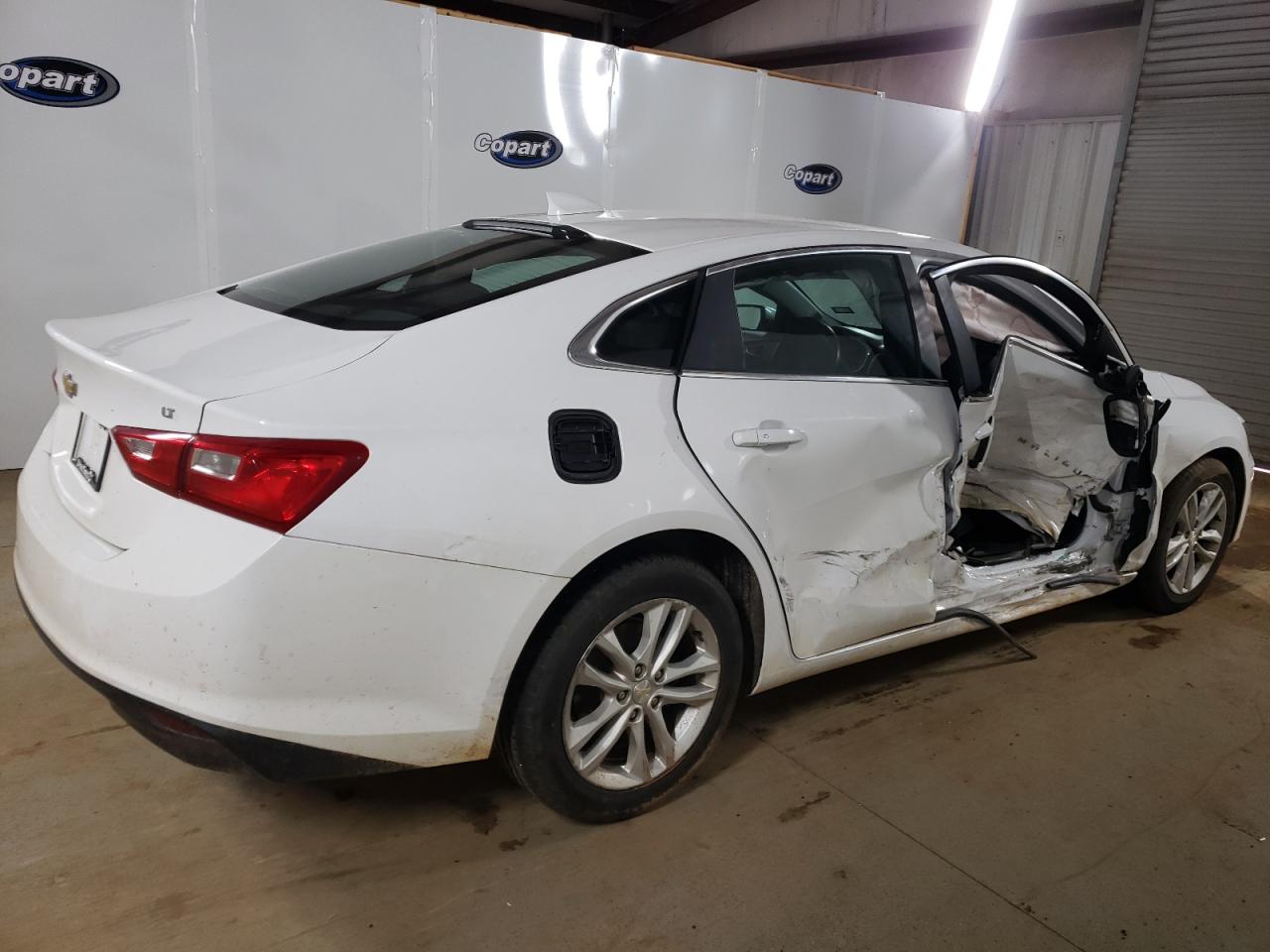 1G1ZD5STXJF179123 2018 Chevrolet Malibu Lt