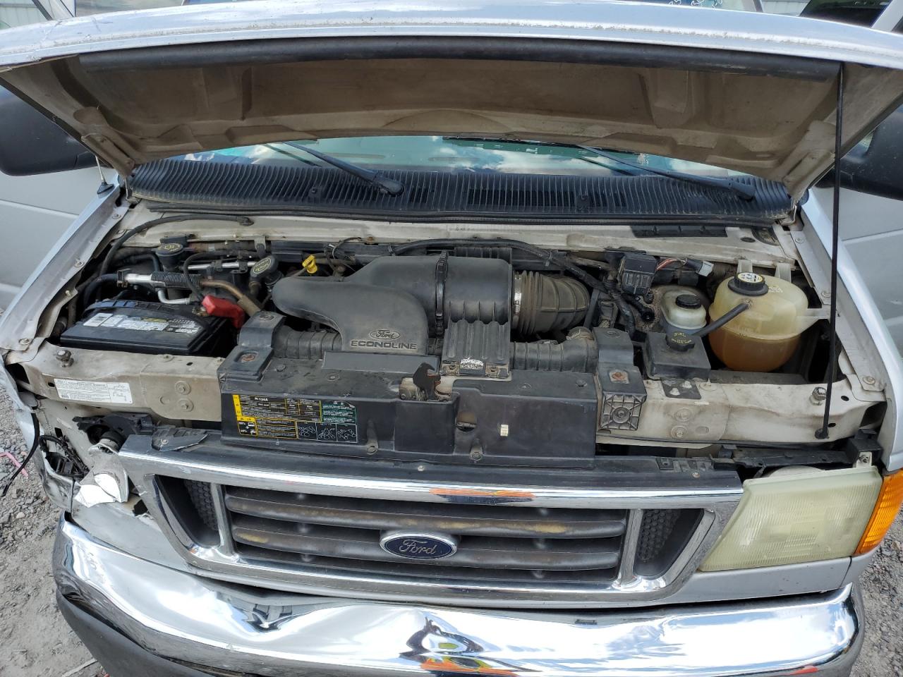 1FBNE31L15HA46015 2005 Ford Econoline E350 Super Duty Wagon