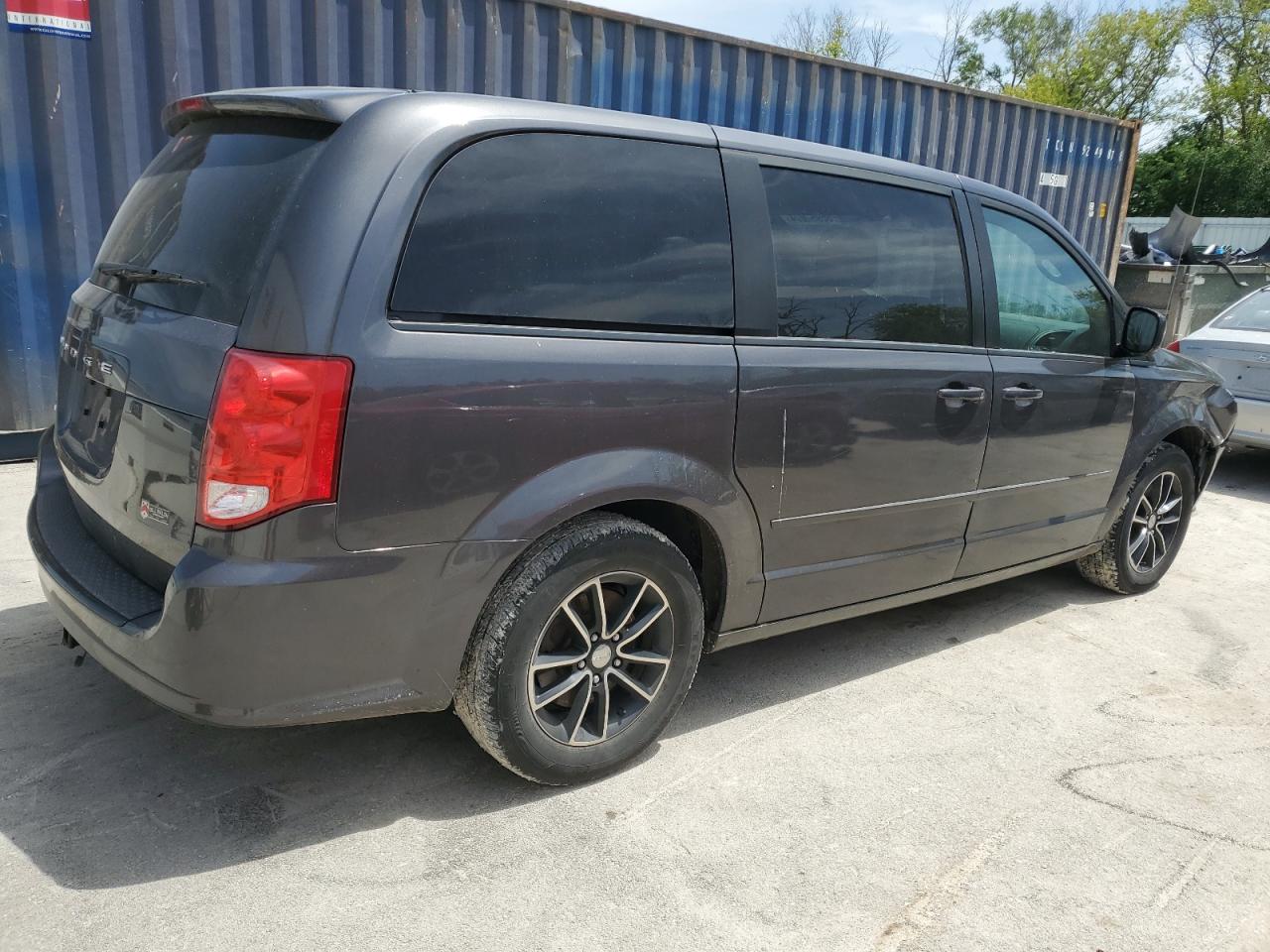 2C4RDGBG8HR632373 2017 Dodge Grand Caravan Se