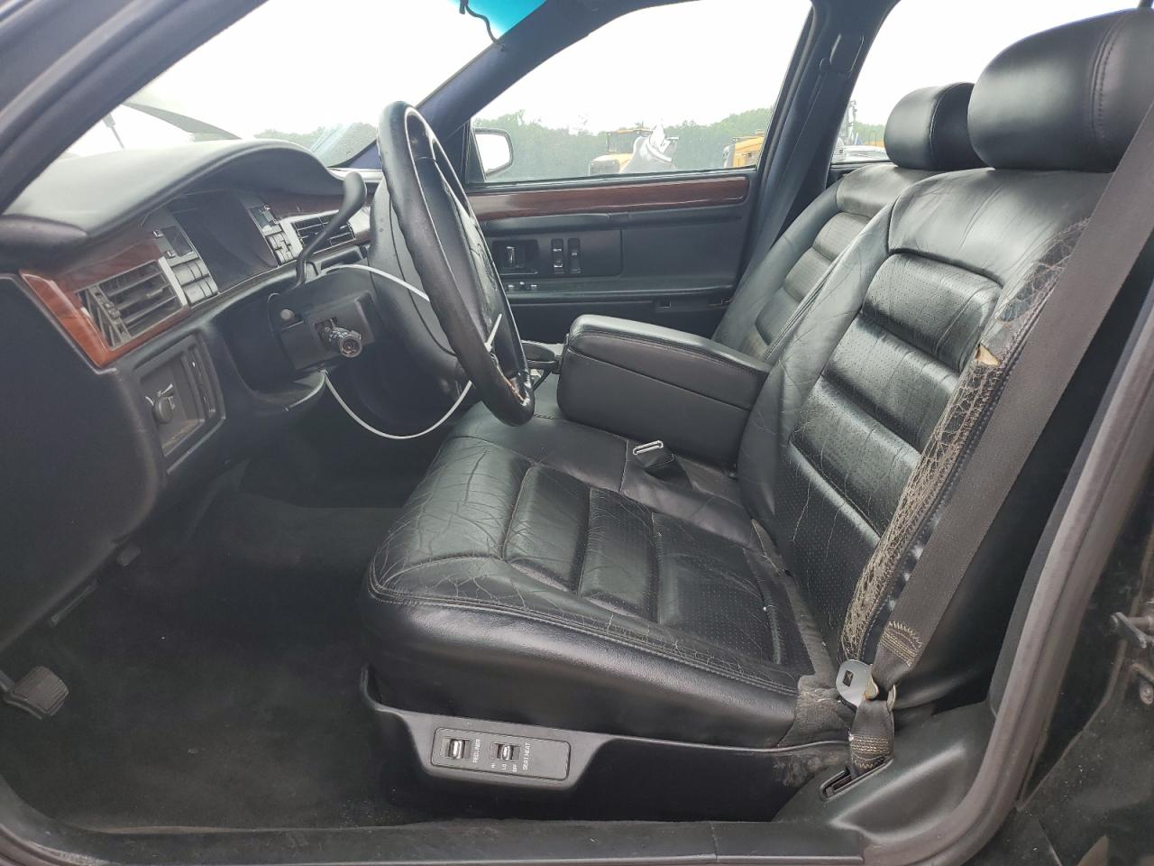 1G6KD52Y3TU291641 1996 Cadillac Deville