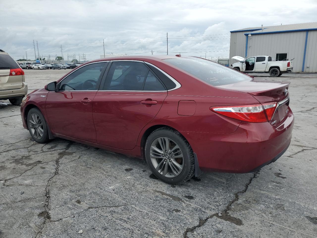 2015 Toyota Camry Hybrid vin: 4T1BD1FK7FU168503