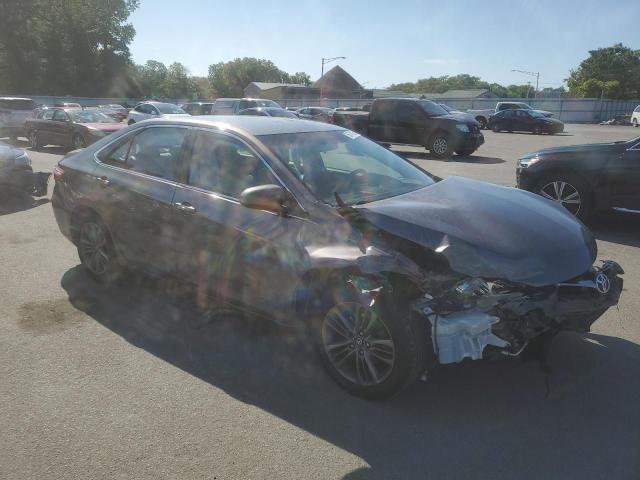 Vin: 4t1bf1fk9hu694063, lot: 56740334, toyota camry le 20174