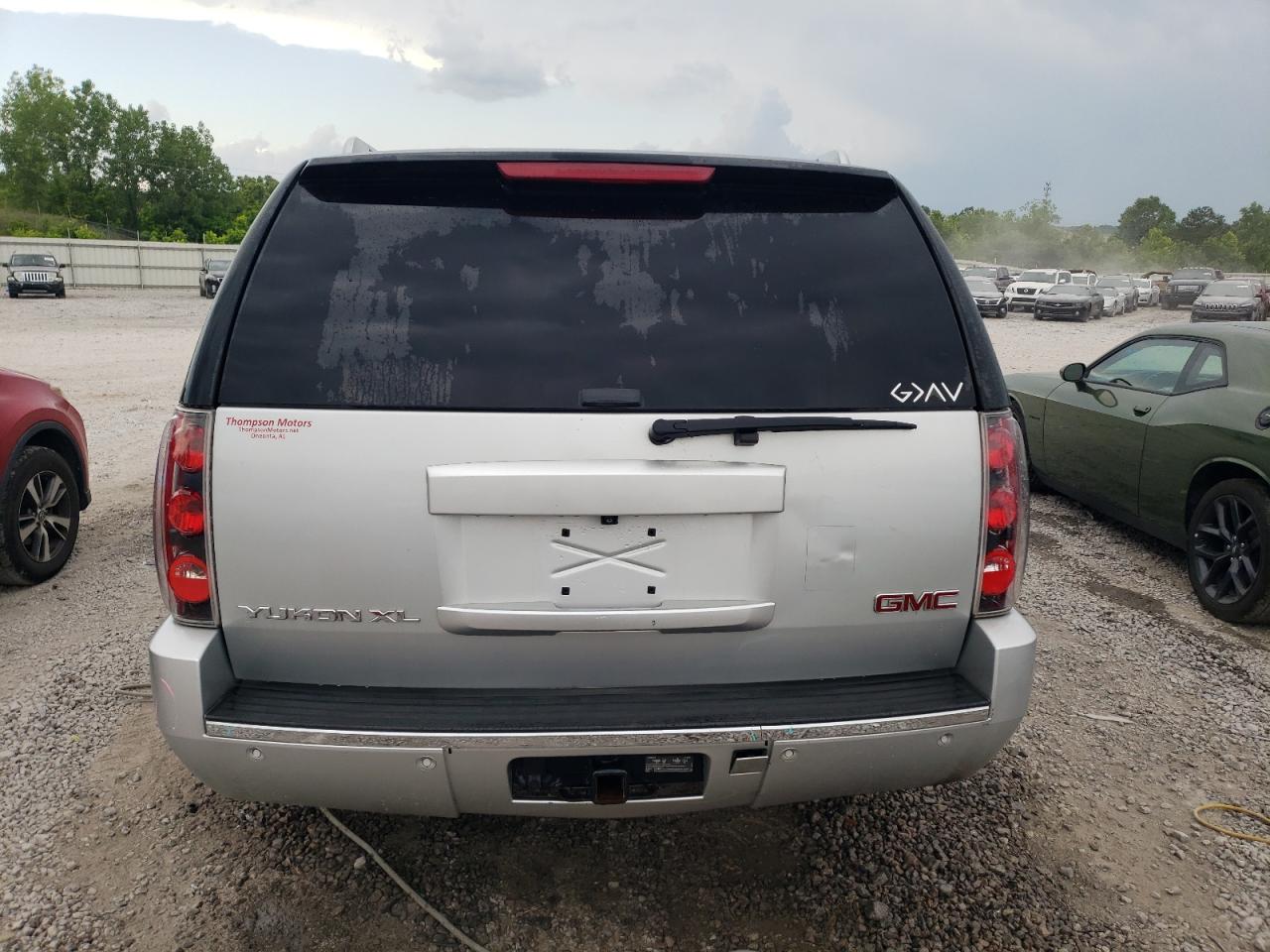 1GKS2MEF5DR151221 2013 GMC Yukon Xl Denali