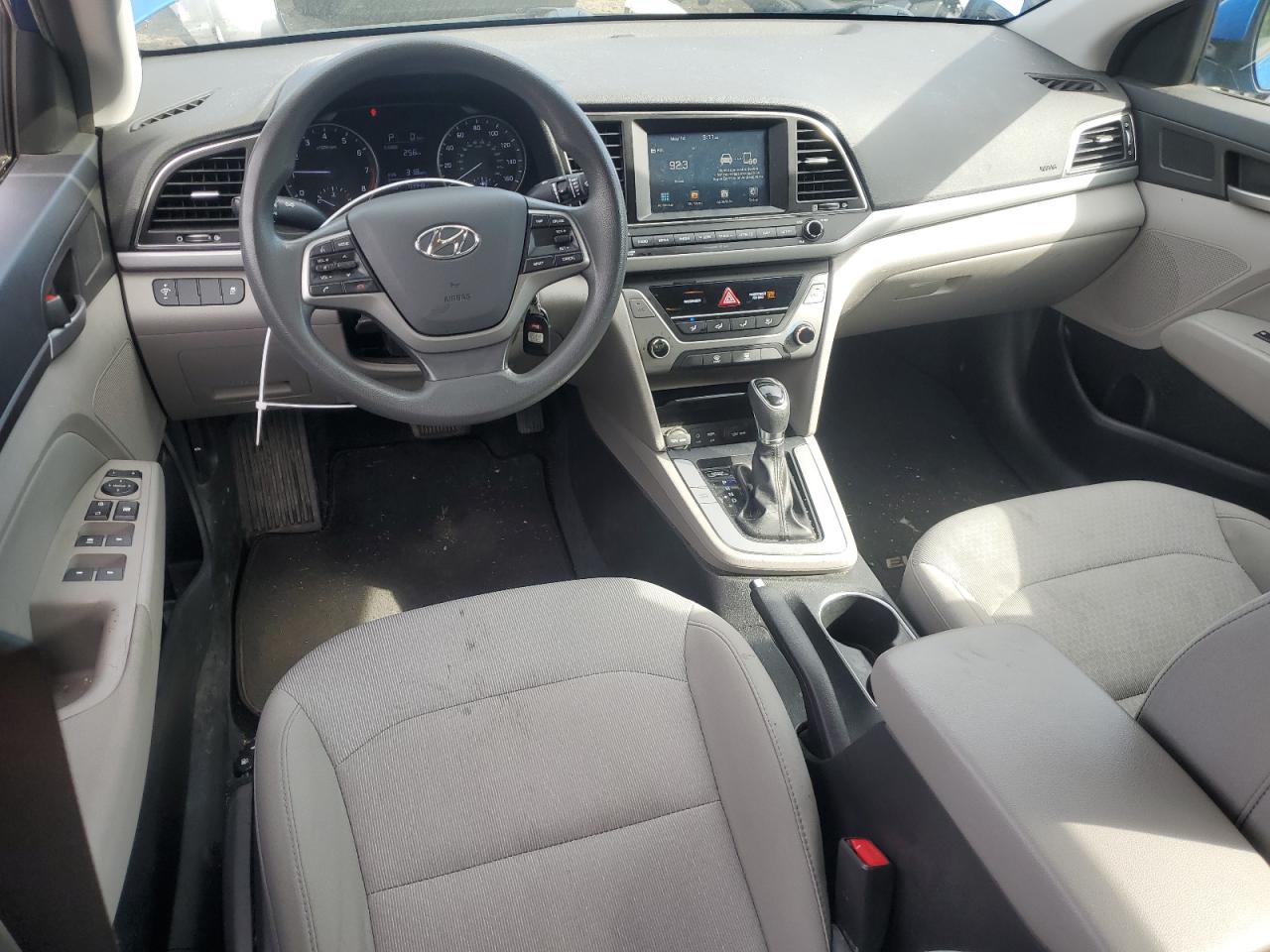 5NPD84LF5HH038081 2017 Hyundai Elantra Se