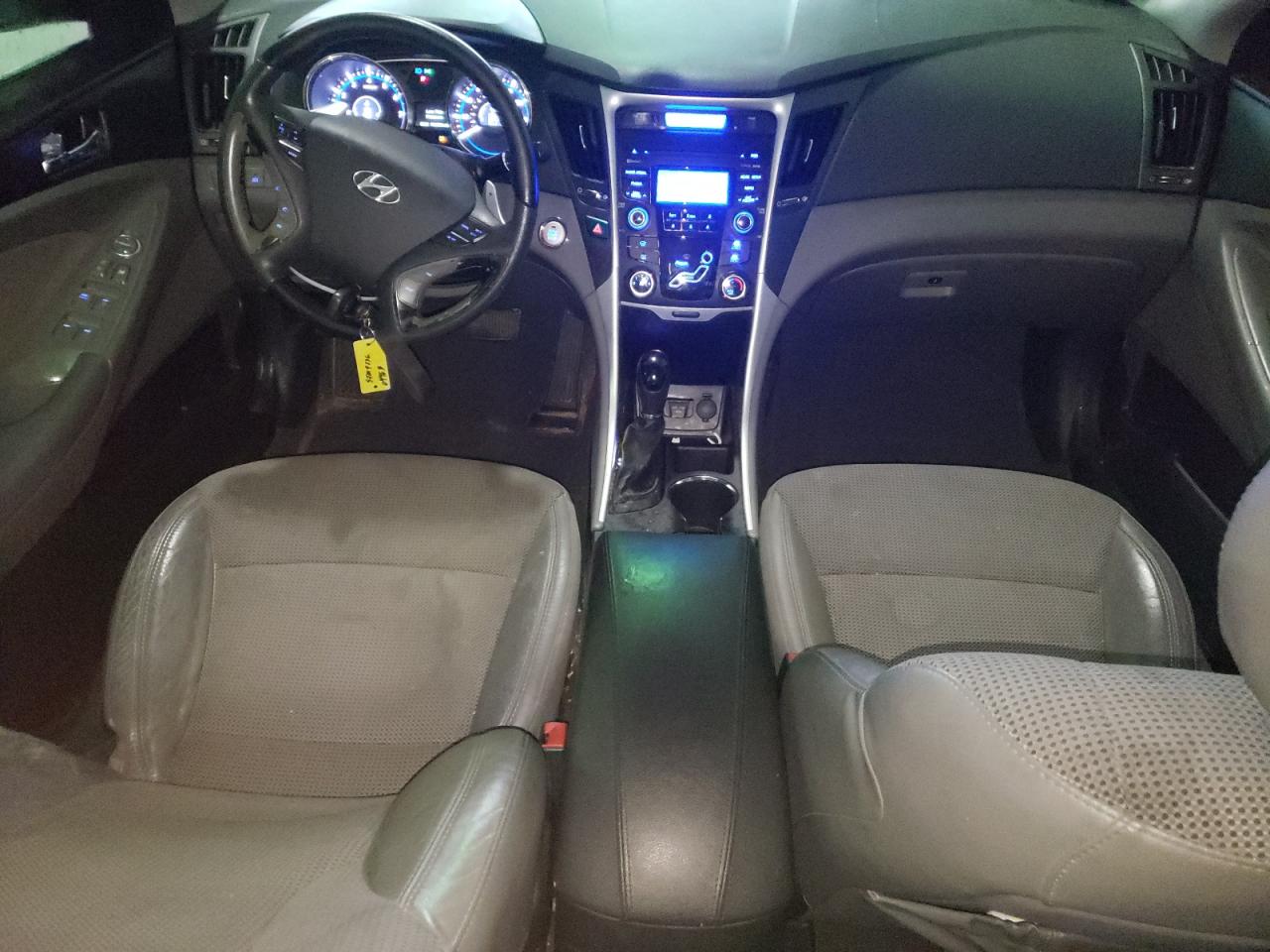 5NPEC4AC5DH657897 2013 Hyundai Sonata Se