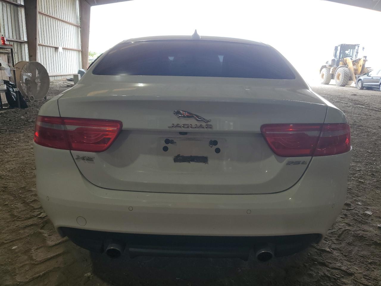 SAJAD4BG3HA964562 2017 Jaguar Xe Premium