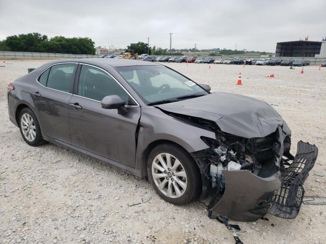 VIN 4T1B11HK4KU769934 2019 Toyota Camry, L no.4