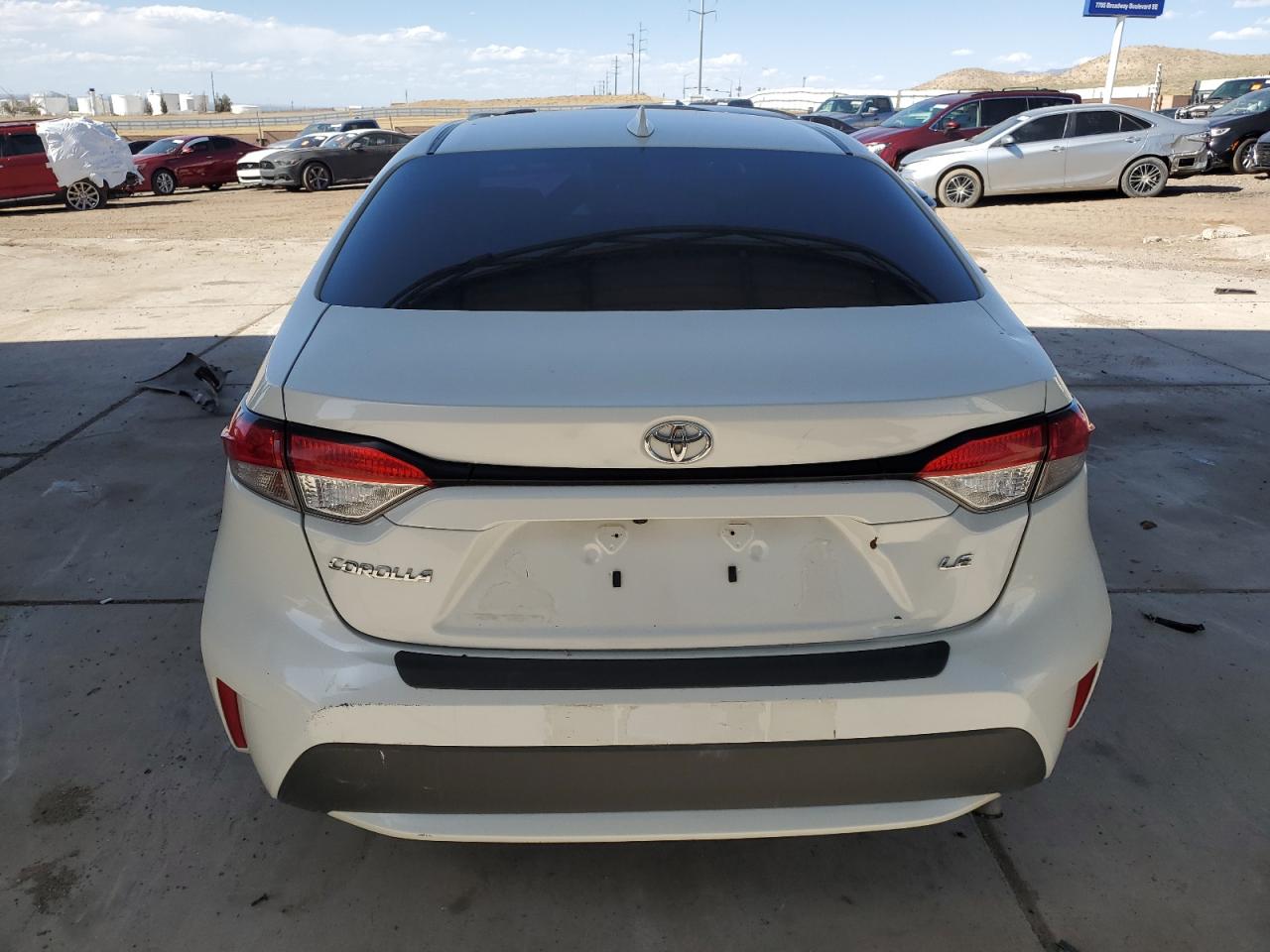 2020 Toyota Corolla Le vin: 5YFEPRAEXLP013333