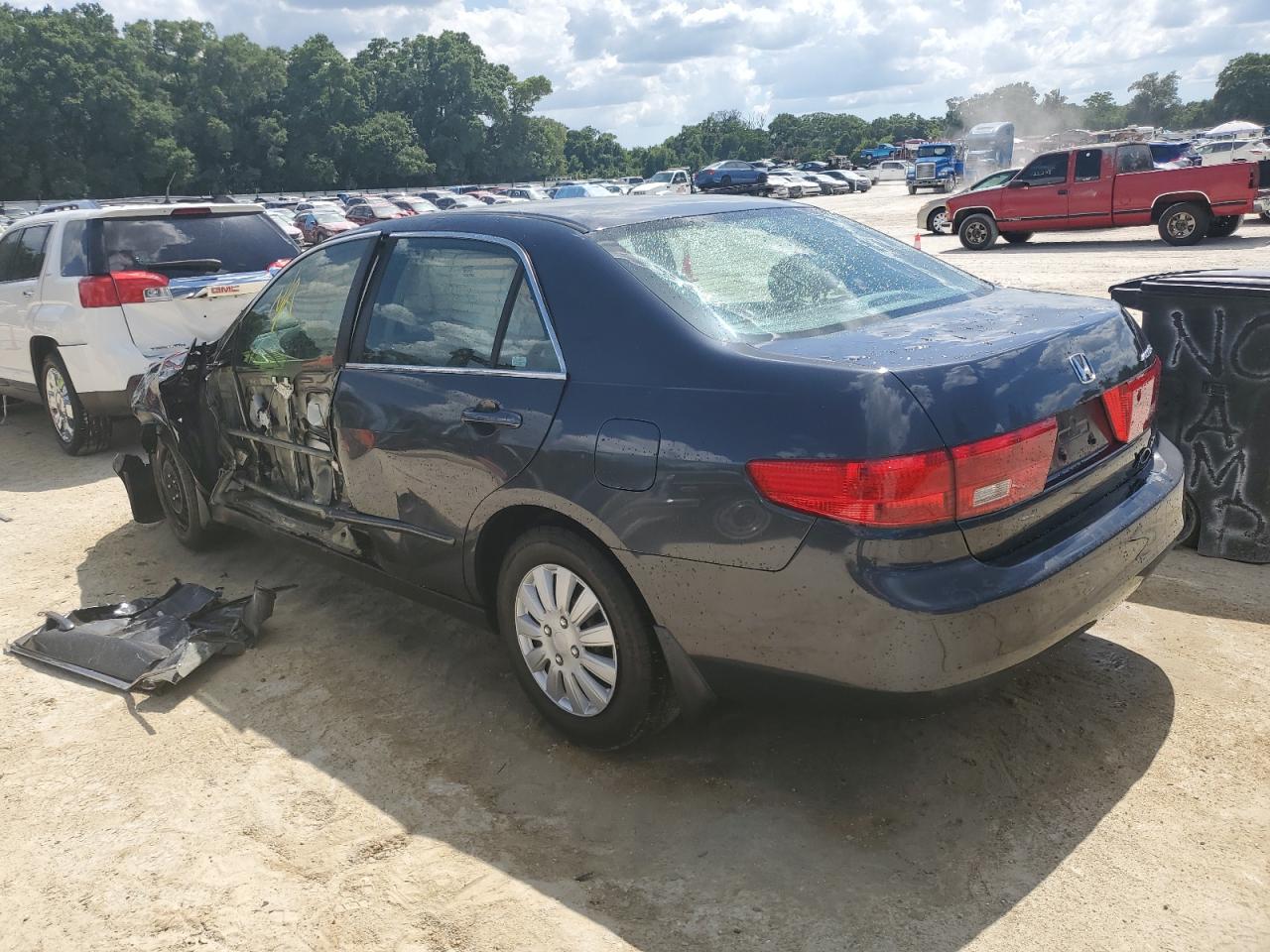 1HGCM55485A165078 2005 Honda Accord Lx