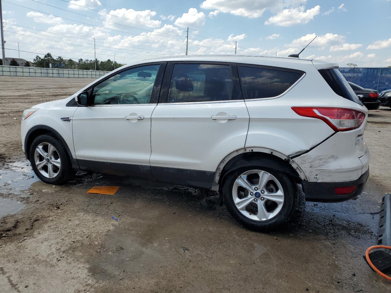 1FMCU0G78FUA27402 2015 Ford Escape Se