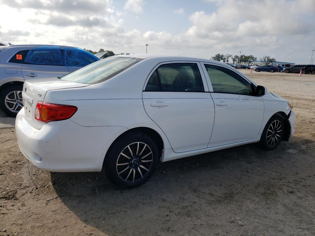 1NXBU4EE2AZ340636 2010 Toyota Corolla Base