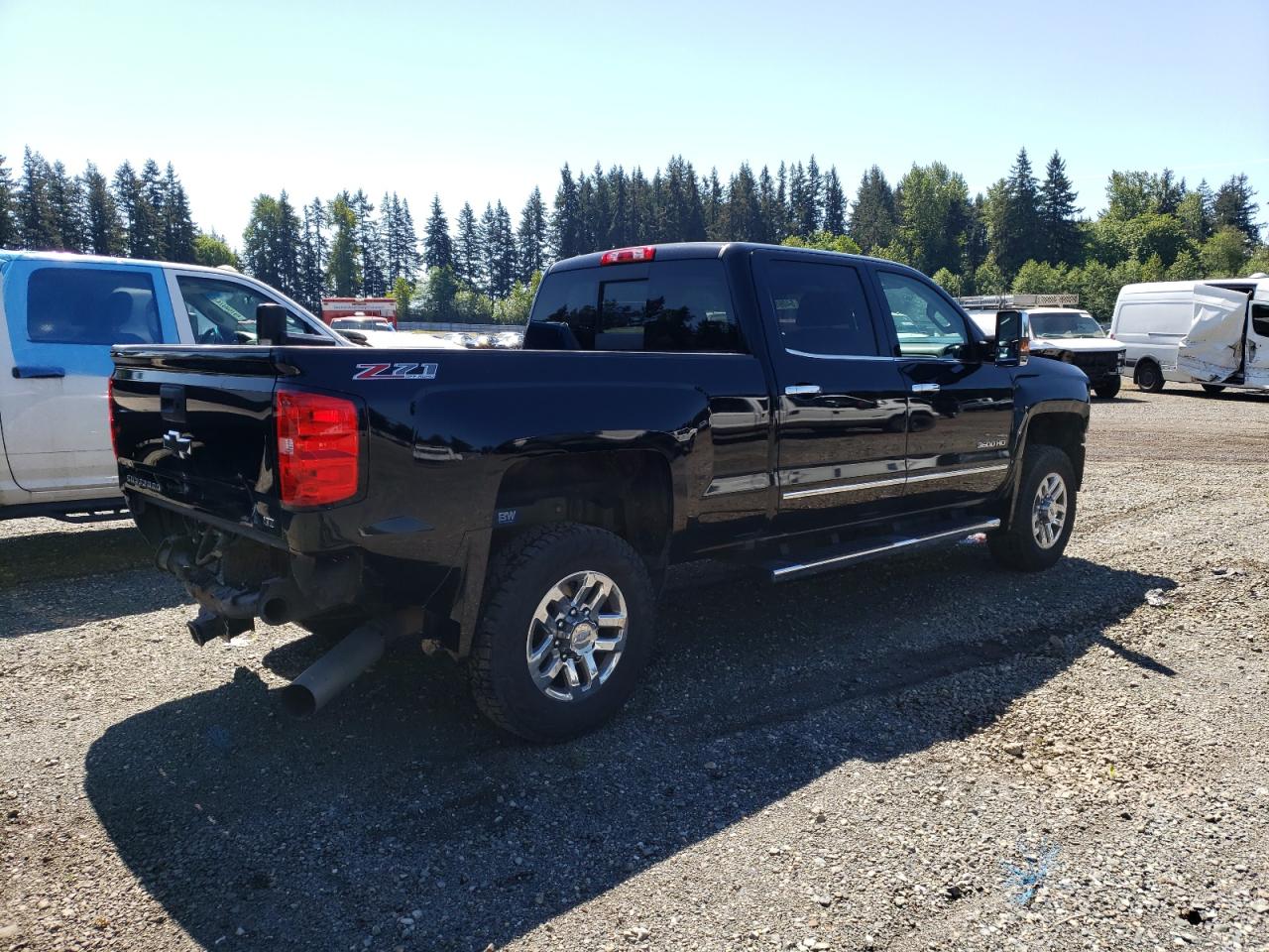 1GC4K0EYXHF204422 2017 Chevrolet Silverado K3500 Ltz