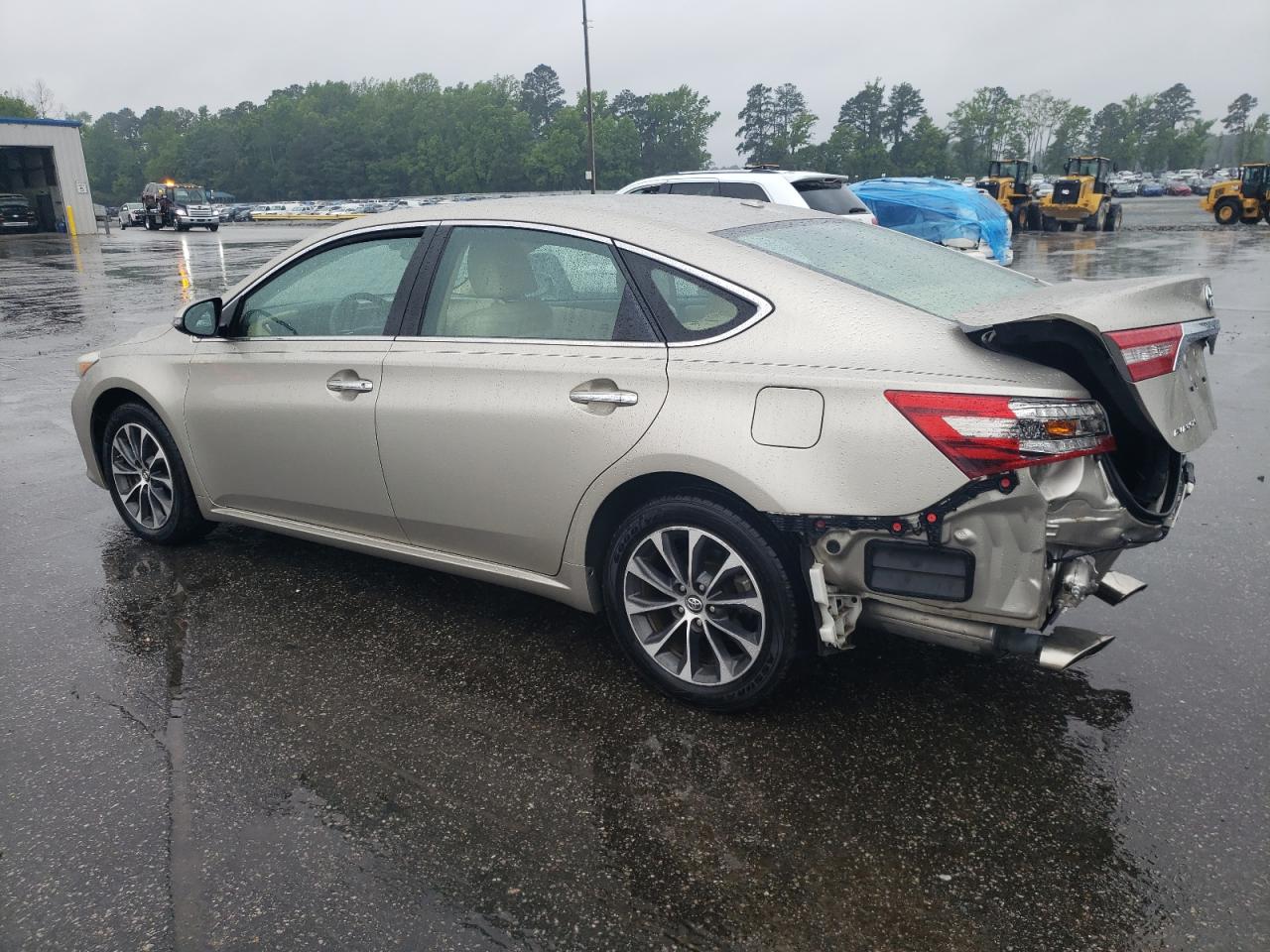 4T1BK1EB8JU265449 2018 Toyota Avalon Xle